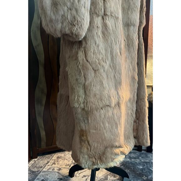 Vintage Mademoiselle full length light brown rabbit fur coat. Size L (W). - Picture 2 of 13
